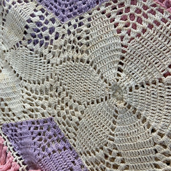 VTG Handmade Crochet Blanket Throw Spring Pastel Tassel Fringe Trim 82'' x 82'' - Picture 7 of 11